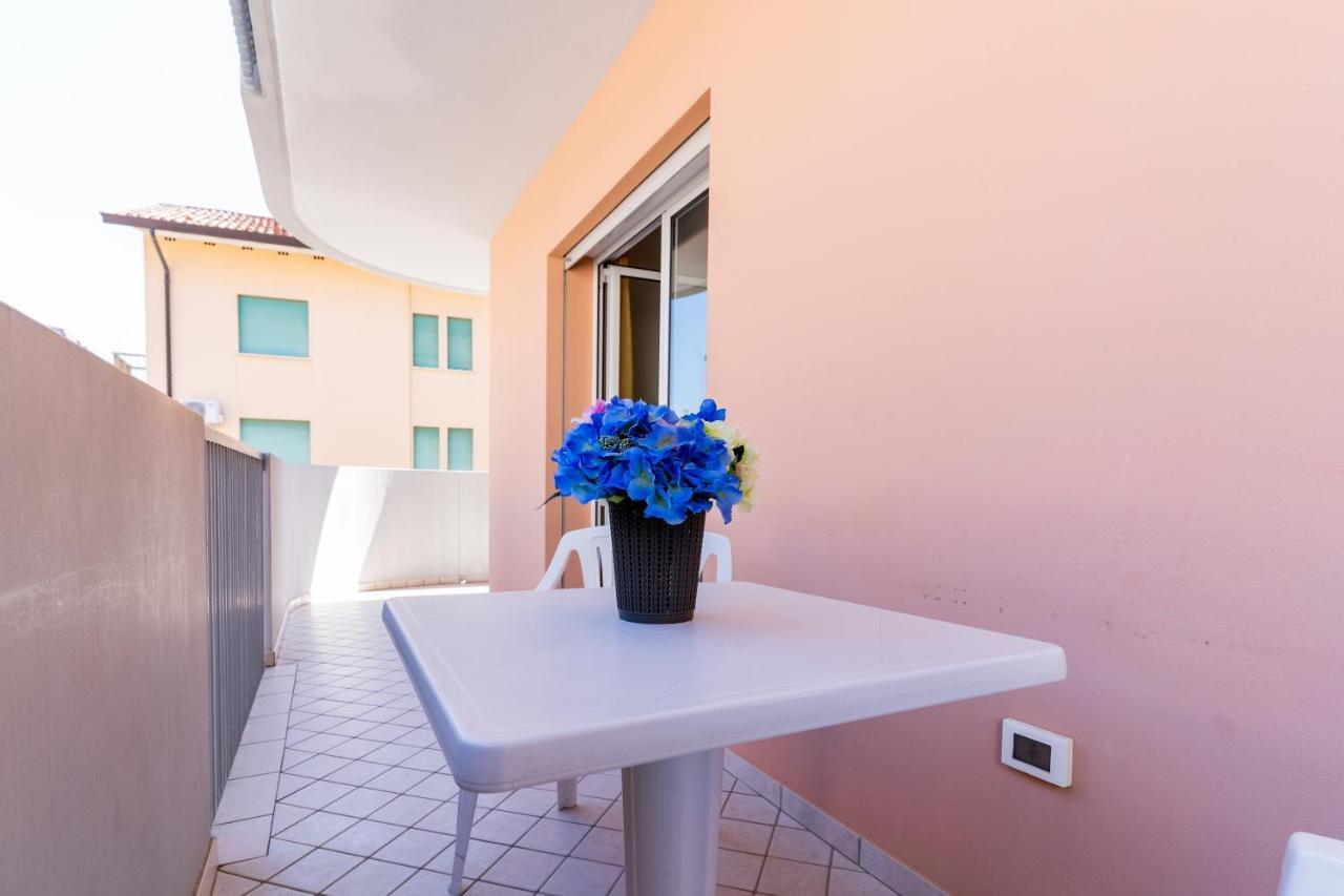 Ca' Mira Apartments Καόρλε Εξωτερικό φωτογραφία